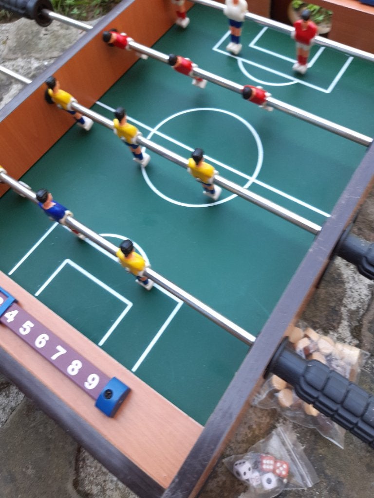 Mini tafelvoetbal en biljart, Een of twee spelers, Ophalen, Gebruikt, Onbekend
