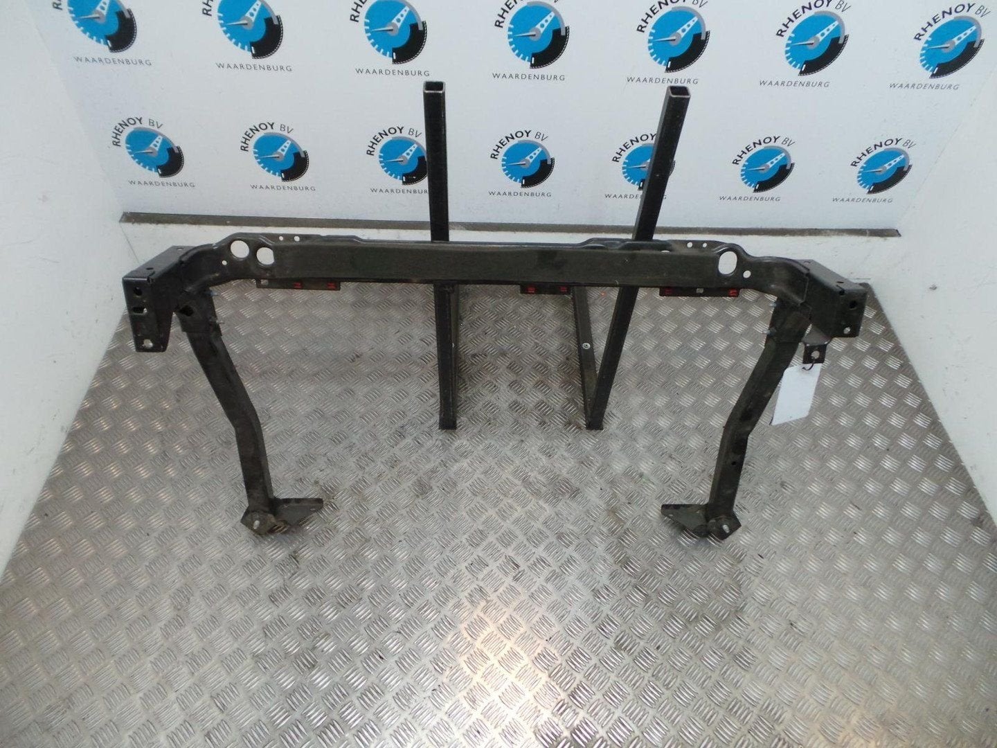 FORD TRANSIT CONNECT RADIATEUR BALK 2016, Ophalen of Verzenden, Gebruikt, Stiba lid
