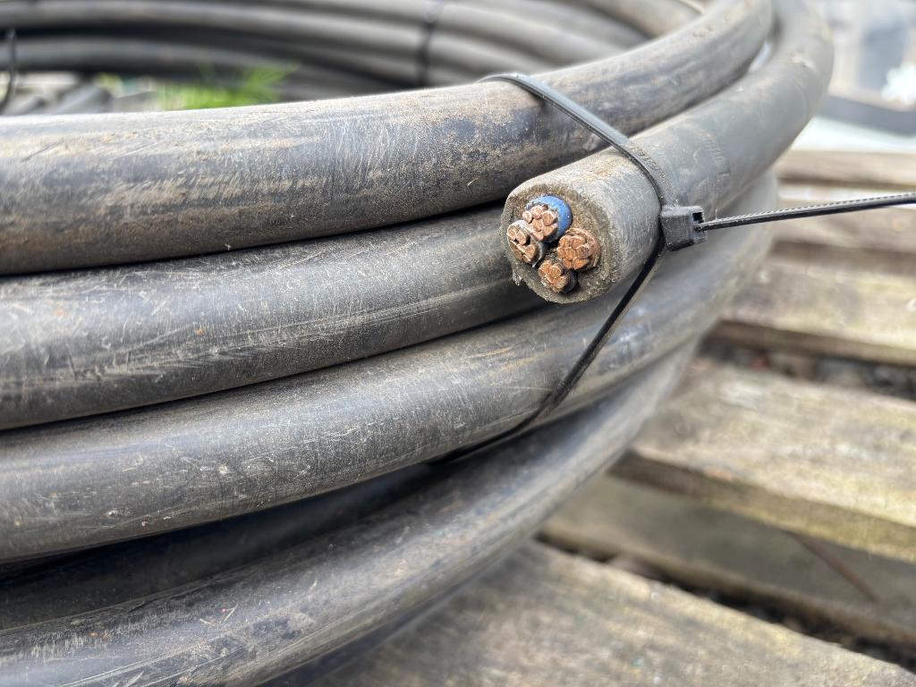 Kabel 4x25 mm2, Doe-het-zelf en Bouw, Elektriciteit en Kabels, Ophalen, Zo goed als nieuw, Kabel of Snoer
