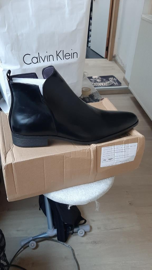 Schoen mannen en vrouwen, Ophalen