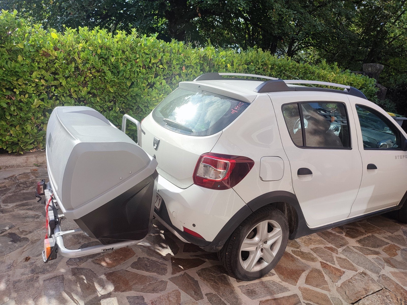 Thule Backup base+case, Ophalen