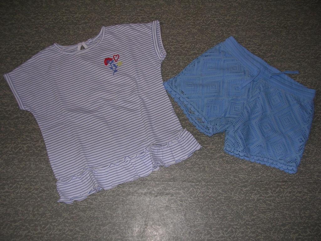 Heel mooi 2 delig meisjes zomer setje. Maat 122 (NIEUWSTAAT), Kinderen en Baby's, Meisje, Ophalen of Verzenden, Zo goed als nieuw