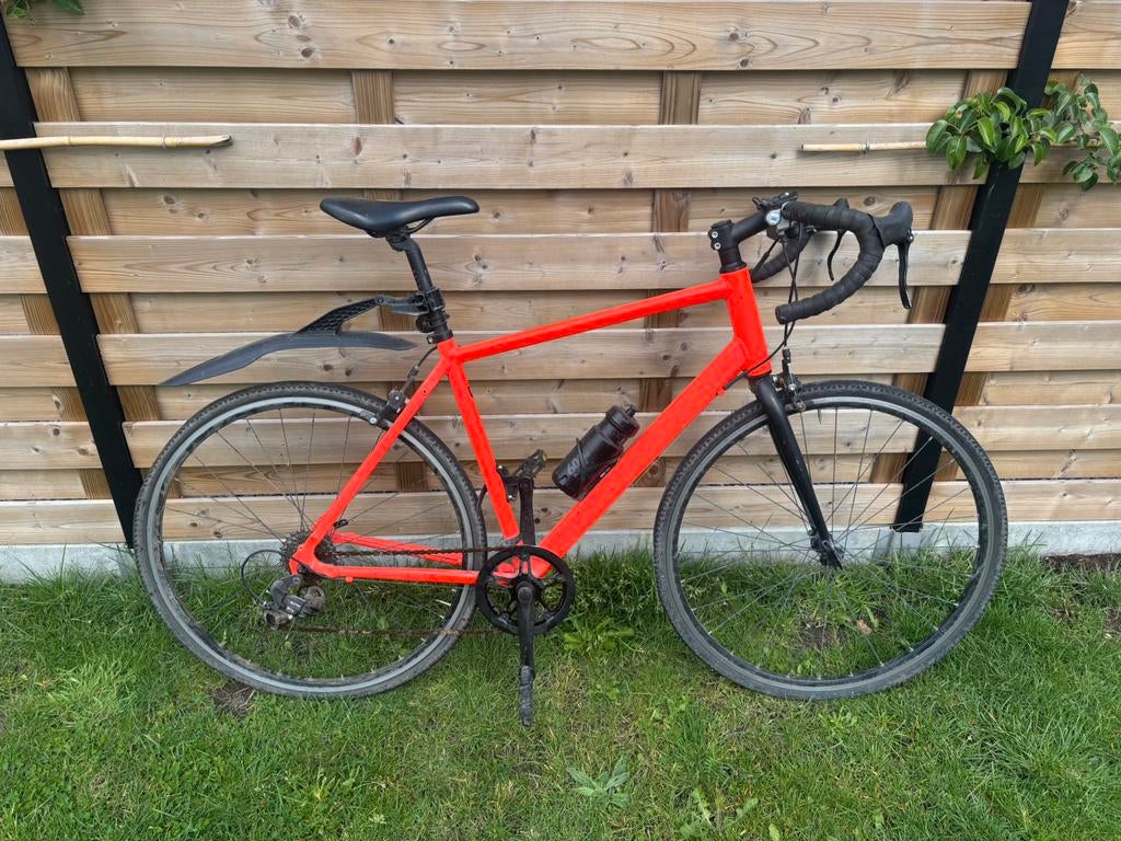 koersfiets oranje 7 versnellingen, Fietsen en Brommers, Ophalen, Zo goed als nieuw