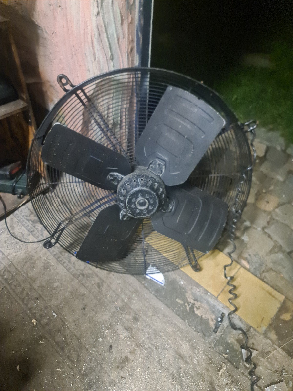 Industriële Axiaalventilator, Ophalen