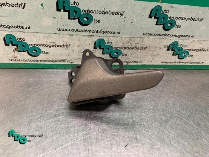 Poignée portière 2portes gauche d'un Mercedes Sprinter (Sp, 3 mois de garantie, Utilisé, -, -