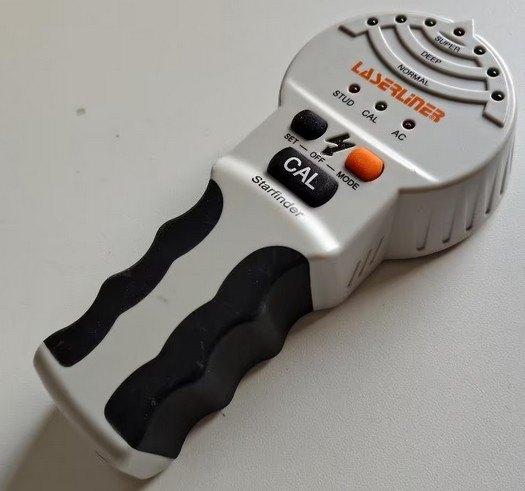 Detector studfinder - opsporen Elektra balken metaal, Bricolage & Construction, Instruments de mesure, Enlèvement ou Envoi, Comme neuf