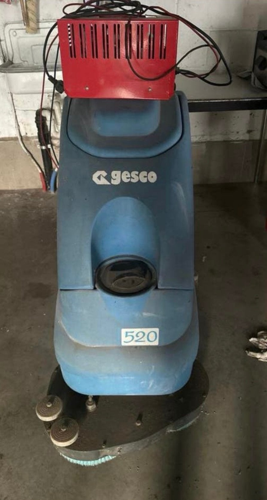 Fimap Minny 520 schrobzuigmachine 24V + oplader, Ophalen, Gebruikt