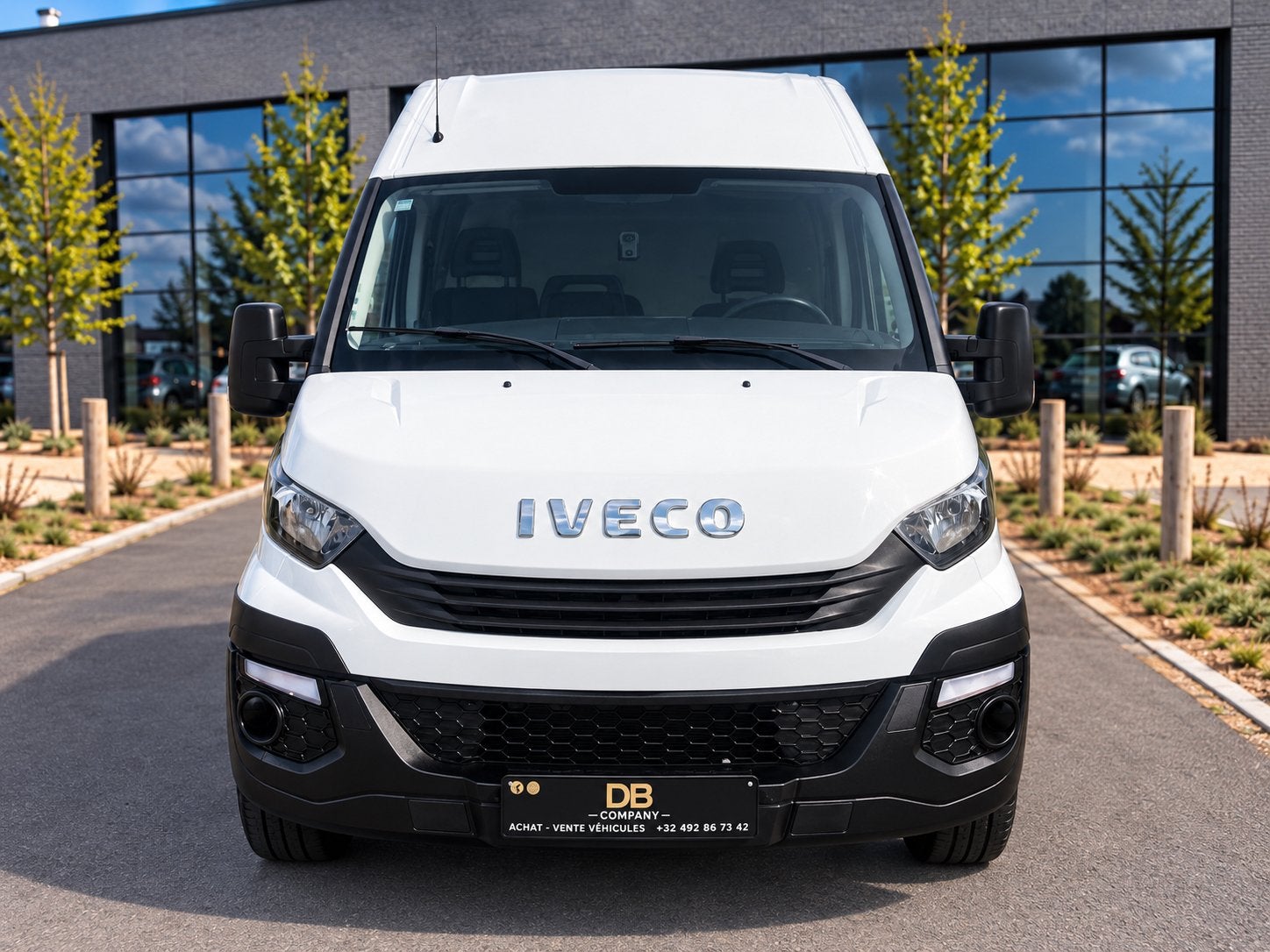 Iveco Daily 35S120 /FIABLE KILOMETRAGE/GARANTIE/, Stof, Euro 6, 4 cilinders, Iveco