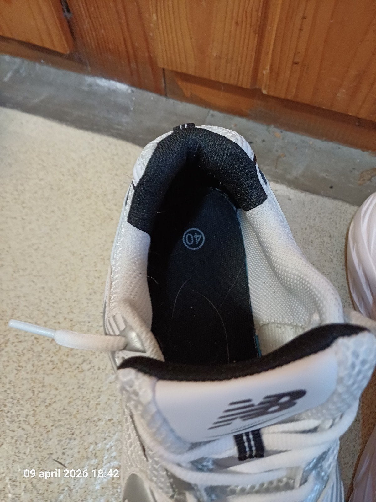 New Balance 530, Enlèvement
