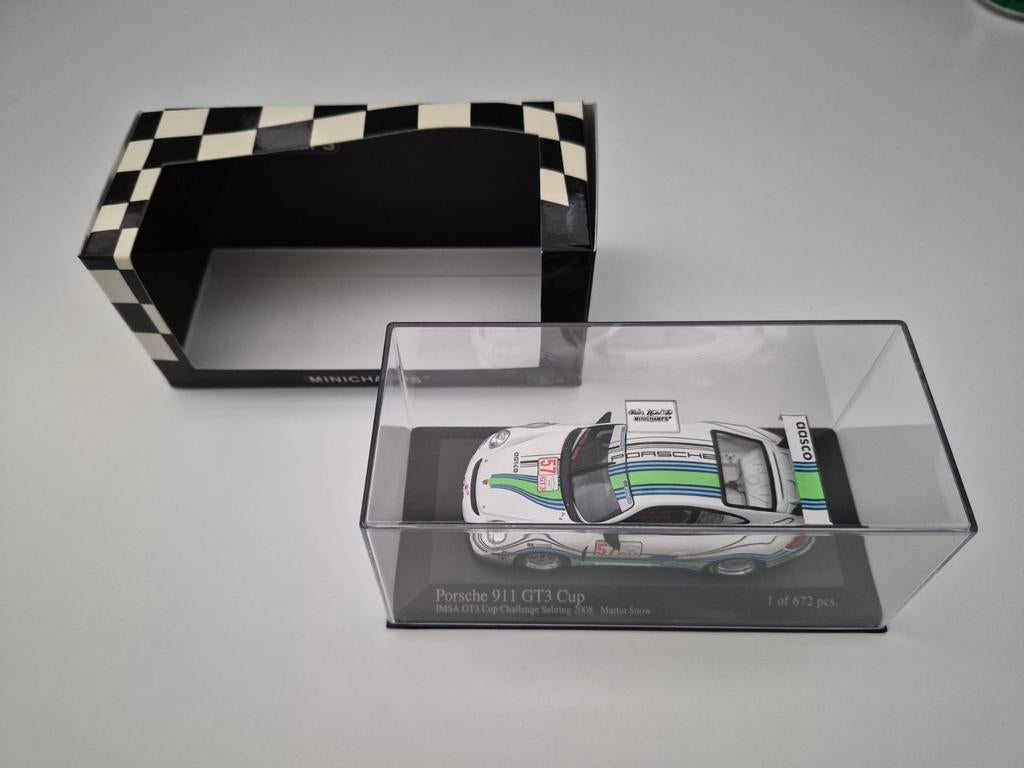 Minichamps Porsche 911 GT3 Coupe 400 086757 1/43, Enlèvement ou Envoi, Comme neuf, Voiture, MiniChamps