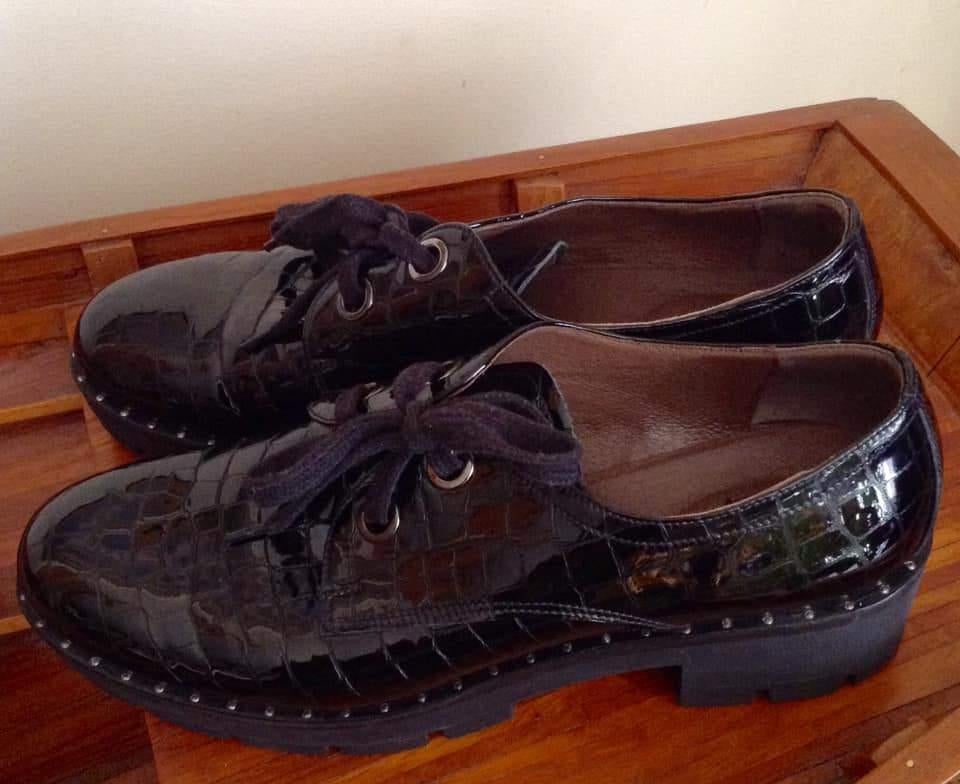 Nero Giardini laklederen schoenen p.40, Zwart, Ophalen of Verzenden, Zo goed als nieuw, Nerogiardini