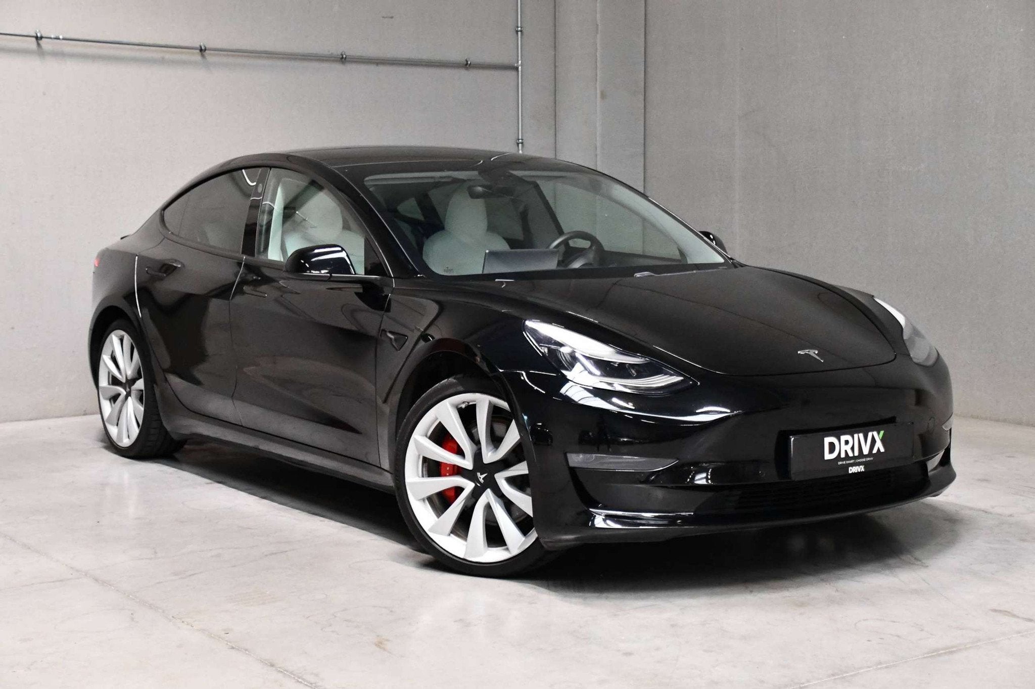 Tesla Model 3 Model 3 - Performance - Dual Motor - AWD - Pan, Autos, Cuir, Achat, 4 portes, Entreprise
