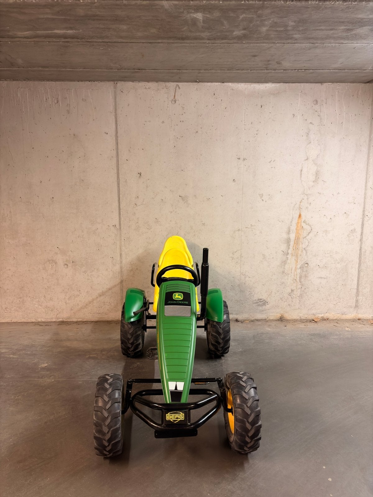 BERG SKELTER/GOKART JOHN DEERE, Enlèvement, Comme neuf, Berg