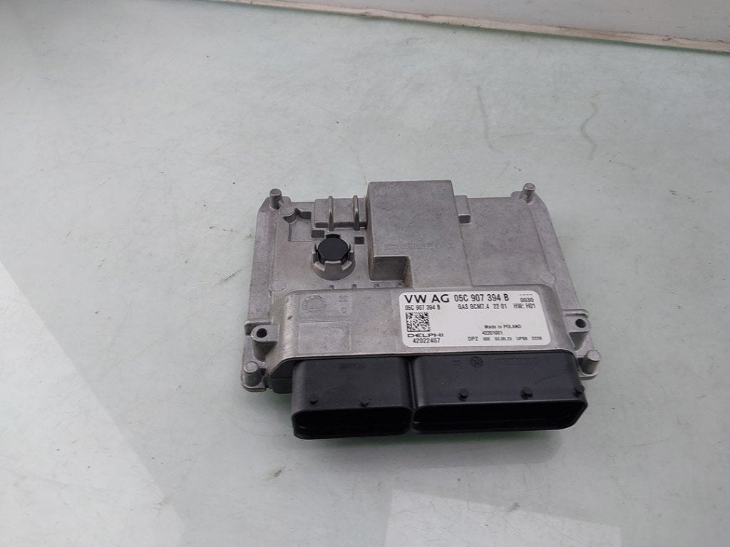 CALCULATEUR MOTEUR ECU Audi A3 Limousine (8YS) (01-2020/-), Auto-Union-Straße  1,
85057  Ingolstadt, DE, Info@audi.de, Audi, Utilisé
