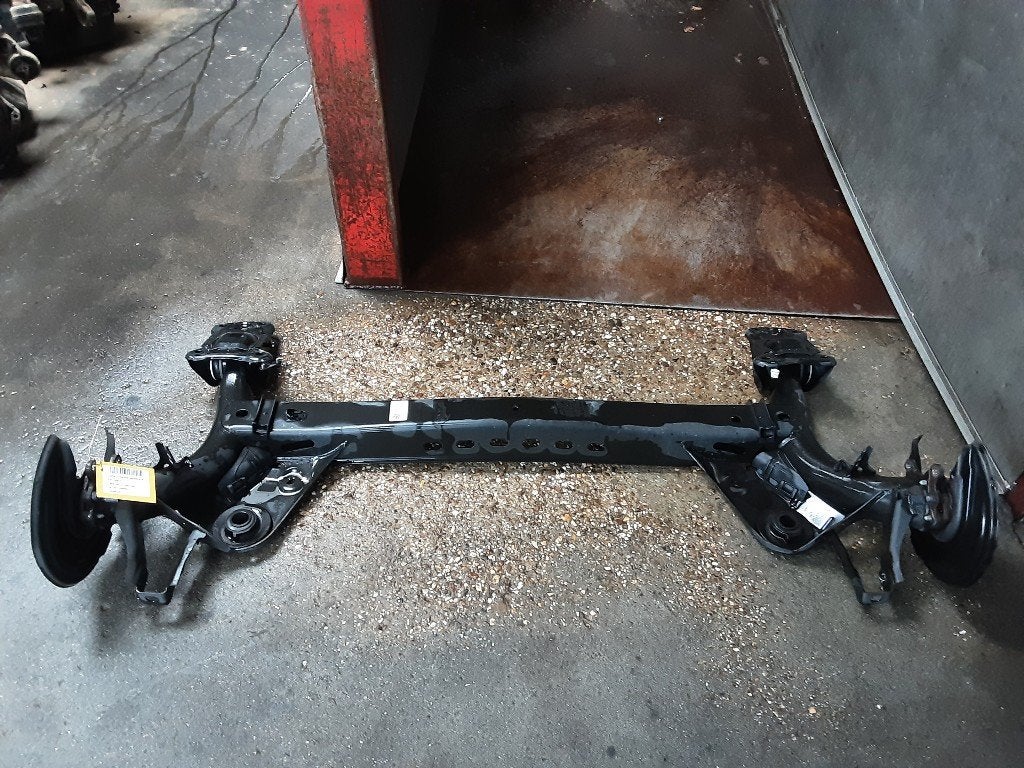 TRAIN ARRIERE Seat Leon (KLB) (01-2019/-) (5Q0501049BJ), Seat Deutschland GmbH, Service@seat.de, Utilisé, Seat