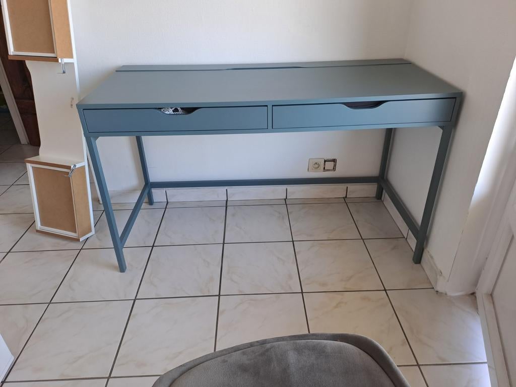Bureau ikea Alex, Enlèvement