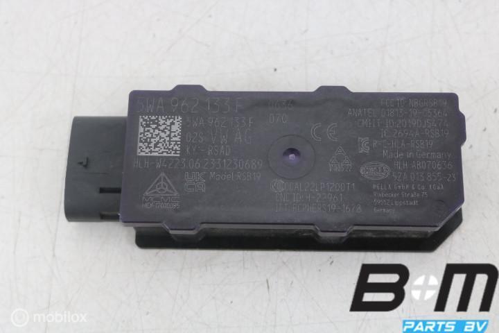 Keyless entry antenne VW Golf 8R 5WA962133F, Utilisé