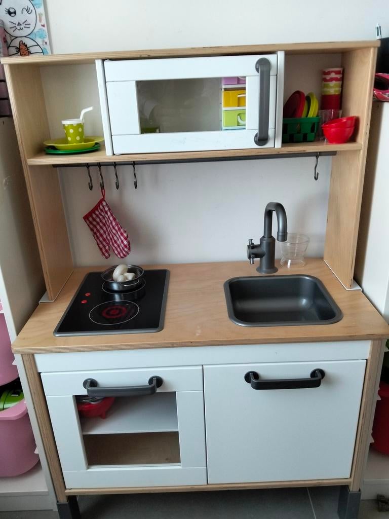 Kinderkeuken, Ophalen
