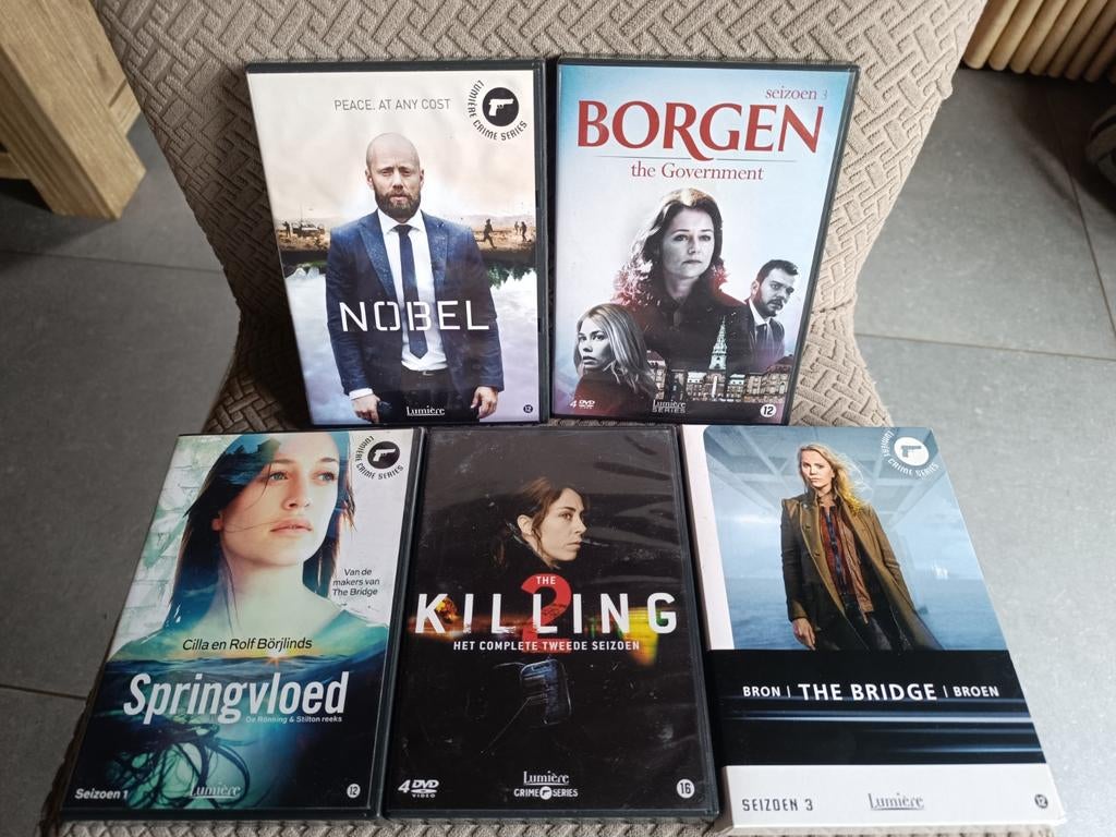 5 x Lumiére series, vaste prijs 5,00 eur/serie, Cd's en Dvd's, Ophalen of Verzenden