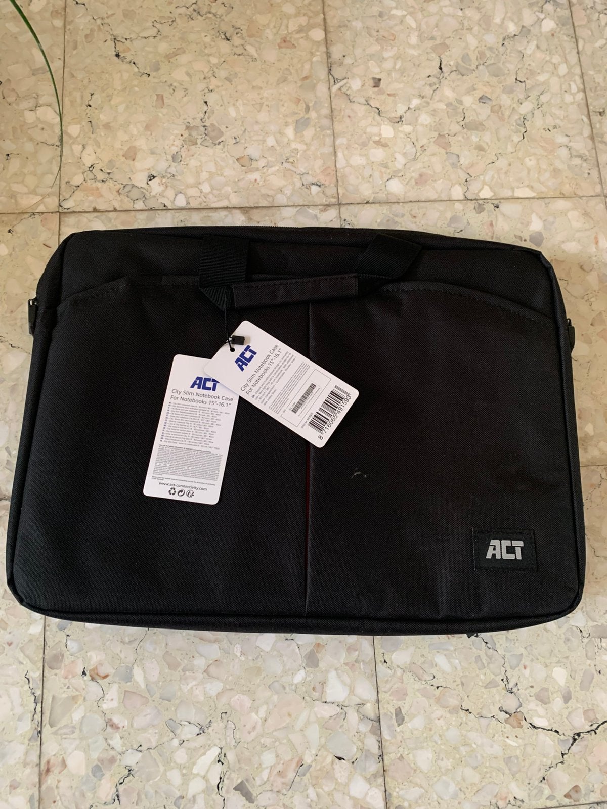 ACT city slim laptoptas-zwart, Ophalen, Nieuw, Zwart