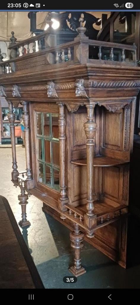Twee kasten, tafel, stoelen ANTIEK MECHELS JACHT, Ophalen
