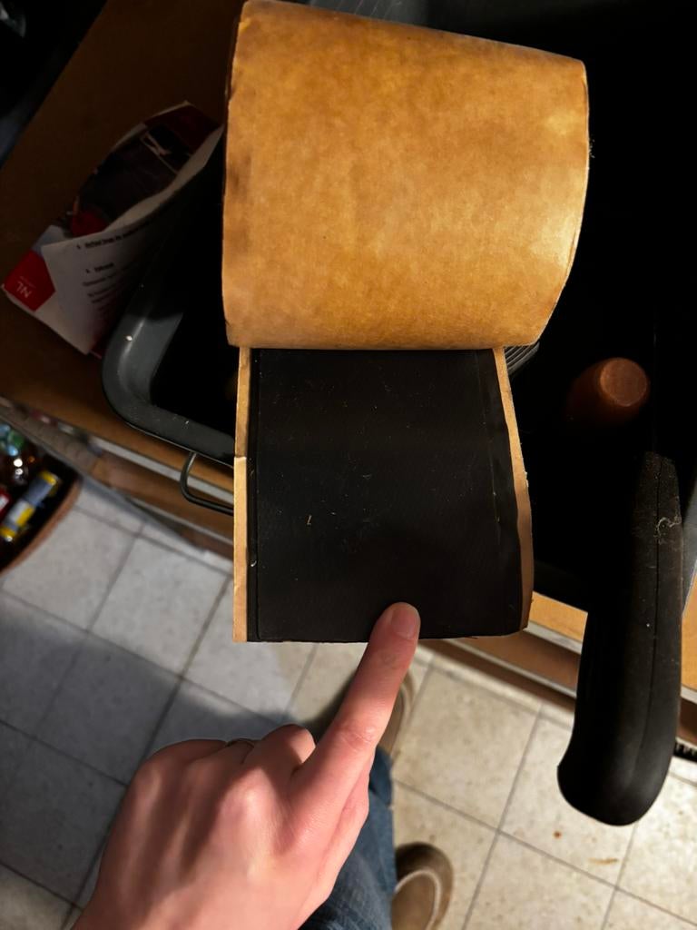 EPDM rol voor afdichting naden, Ophalen, Zo goed als nieuw