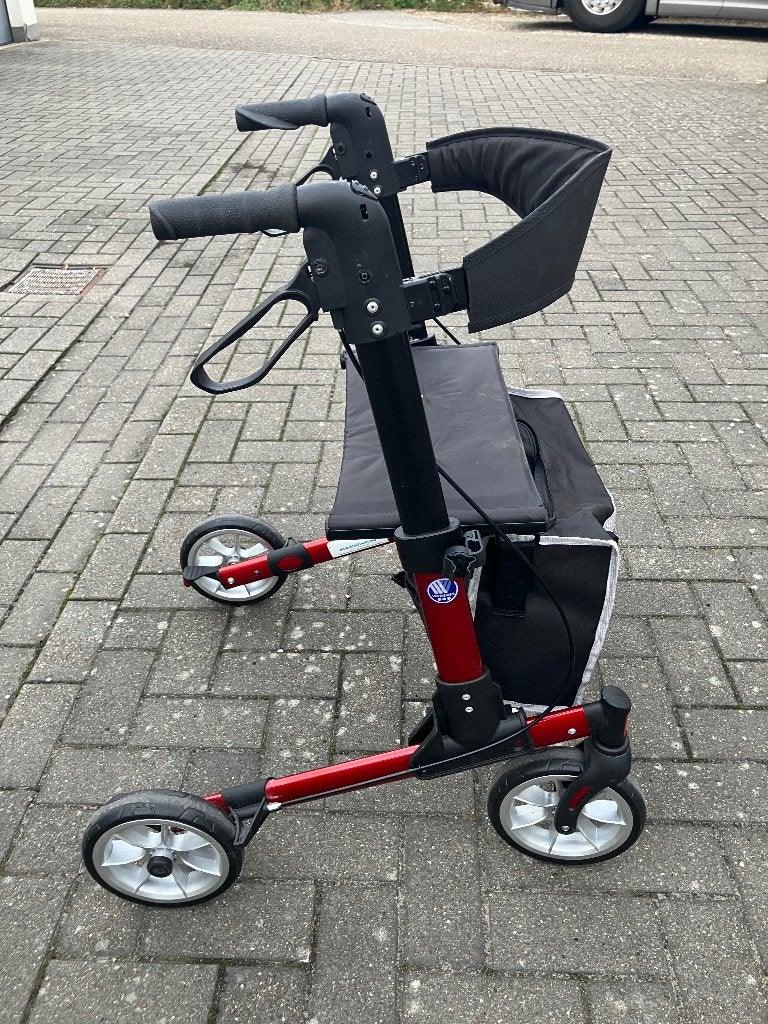 Rollator lichtgewicht, Diversen, Ophalen, Lichtgewicht, Zo goed als nieuw
