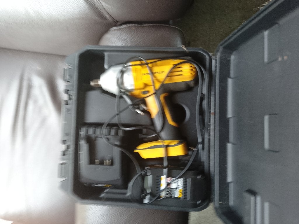 Electrische moersleutel, Ophalen, Gebruikt