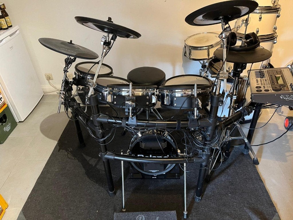 Elektrisch drumstel Roland, Muziek en Instrumenten, Drumstellen en Slagwerk, Ophalen, Zo goed als nieuw, Roland, Elektronisch