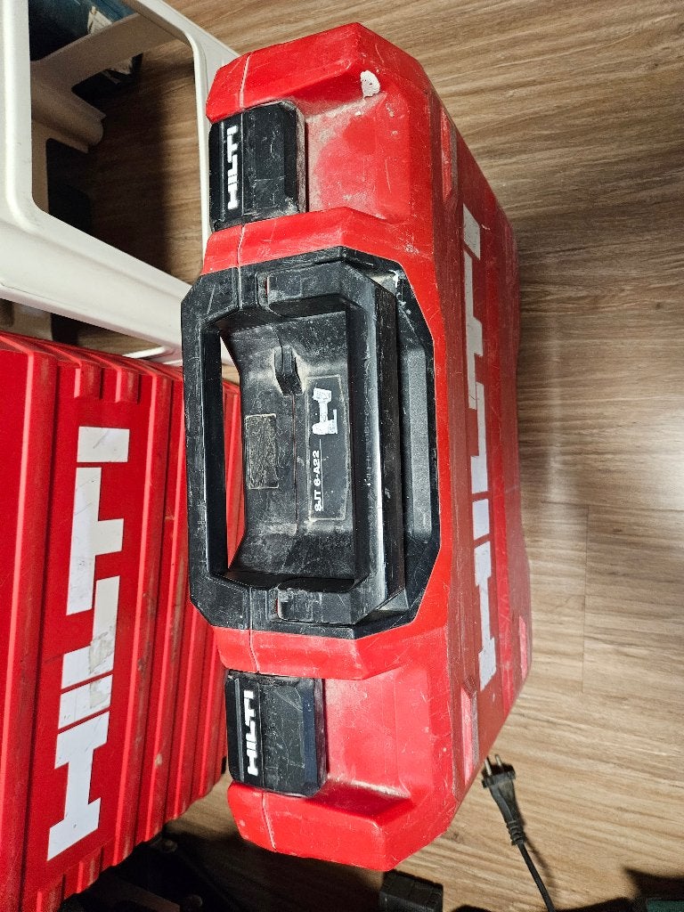 Hilti SJT 6-A22 Volt decoupeerzaag wipzaag Werkt perfect, Doe-het-zelf en Bouw, Ophalen of Verzenden, Zo goed als nieuw, Decoupeerzaag