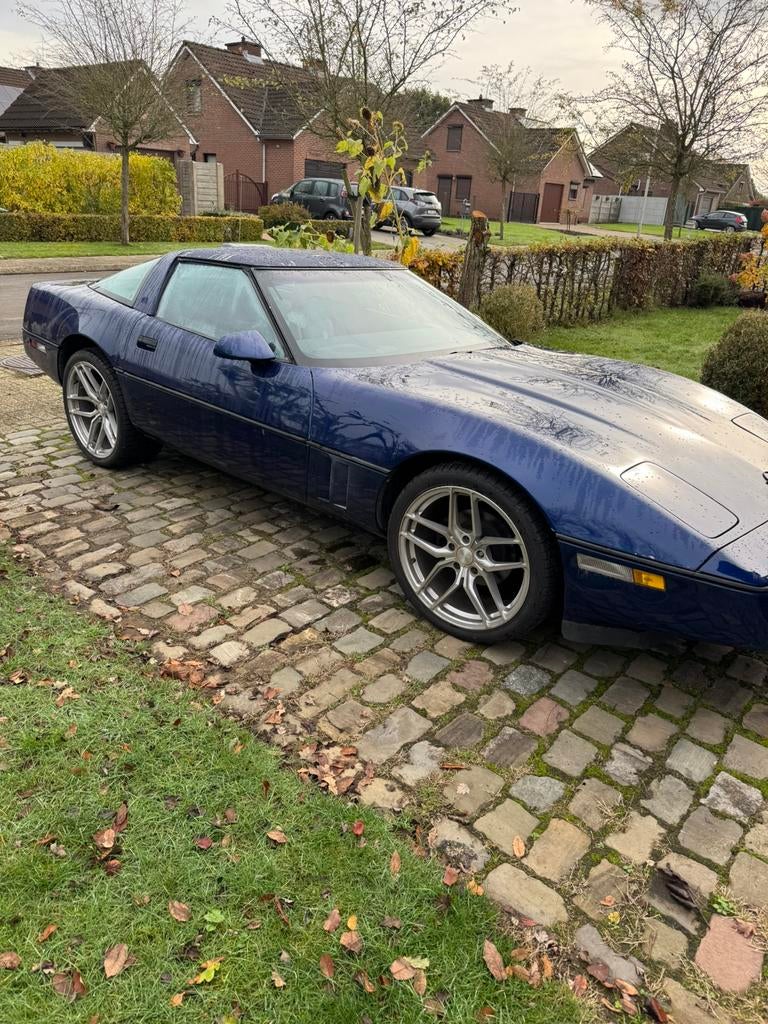Oldtimer Corvette c4  1987, Automaat, Zwart, Chevrolet, Blauw