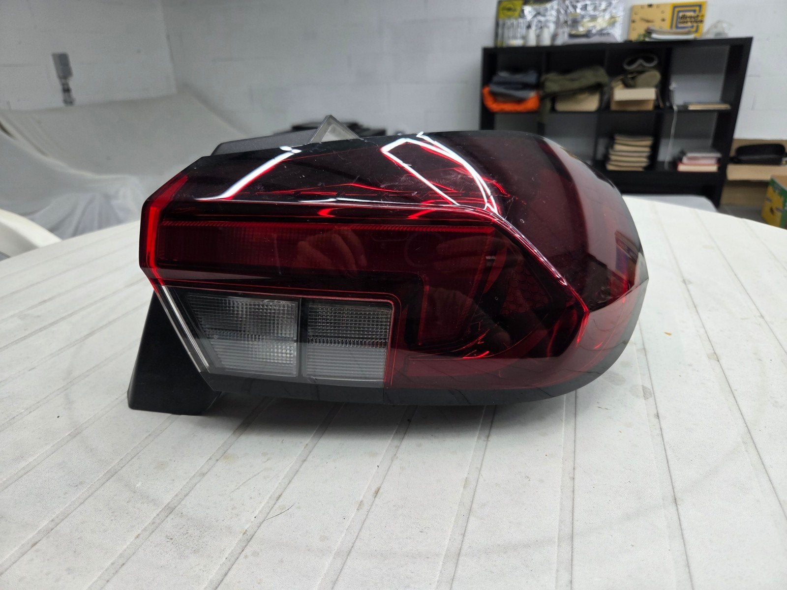 Feu ARD Opel Corsa F, Envoi