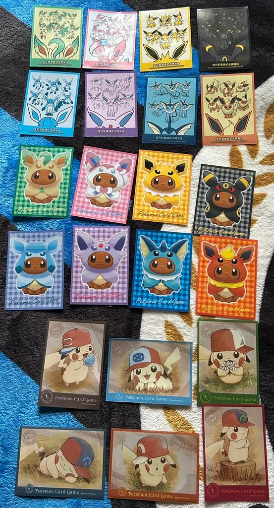 Sleeves Pikachu & Eevee, Ophalen of Verzenden, Zo goed als nieuw