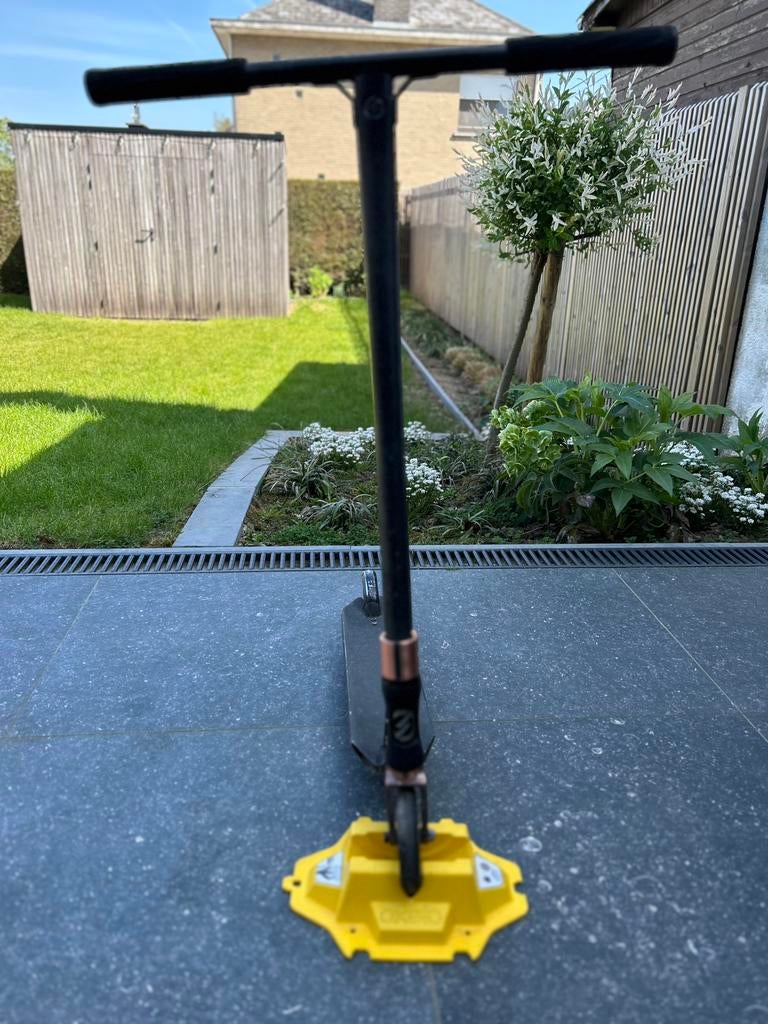 Trottinette et support, Enlèvement, Utilisé, Step simple