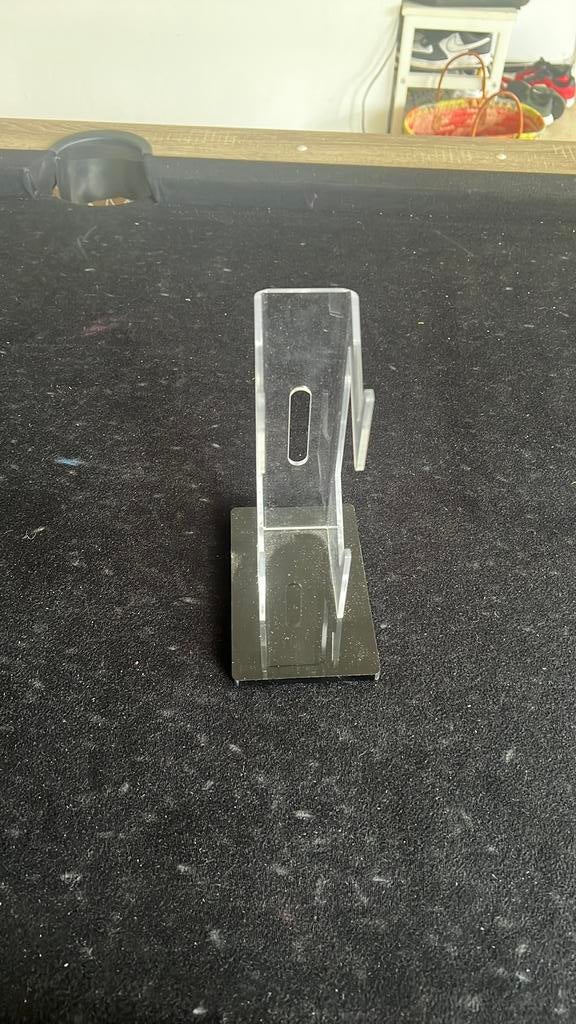 Houder voor game controllers, Ophalen, Zo goed als nieuw