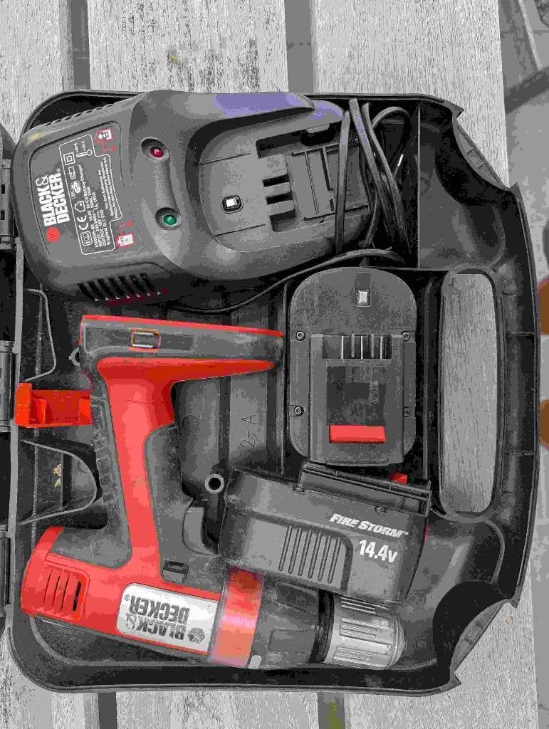 Black & Decker PS142 (klop)boormachine, Ophalen of Verzenden, Gebruikt, Boormachine, Klopboormechanisme