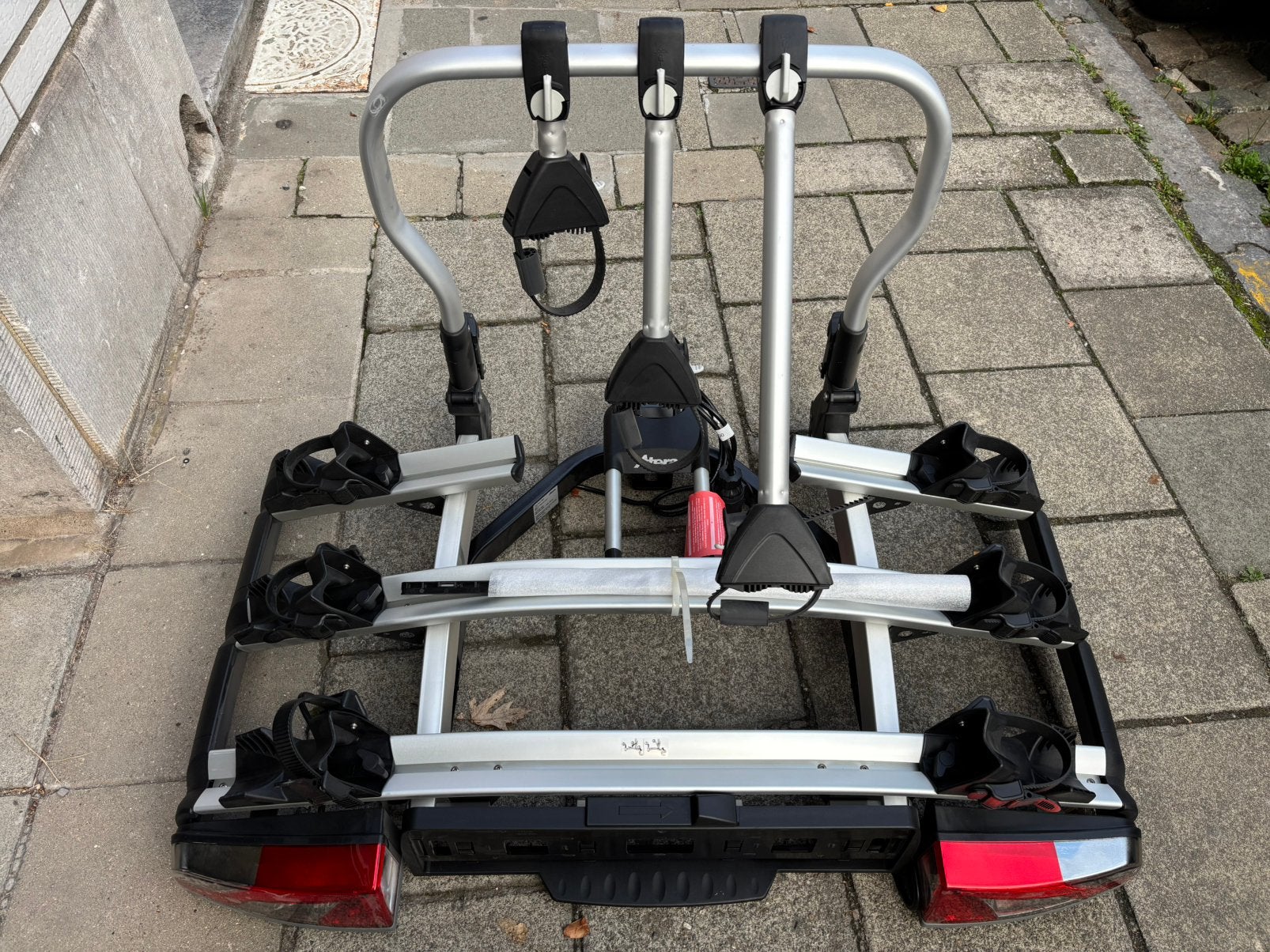 Atera Strada evo 3 fietshouder, Auto diversen, Ophalen, 3 fietsen of meer, Nieuw, Brede banden