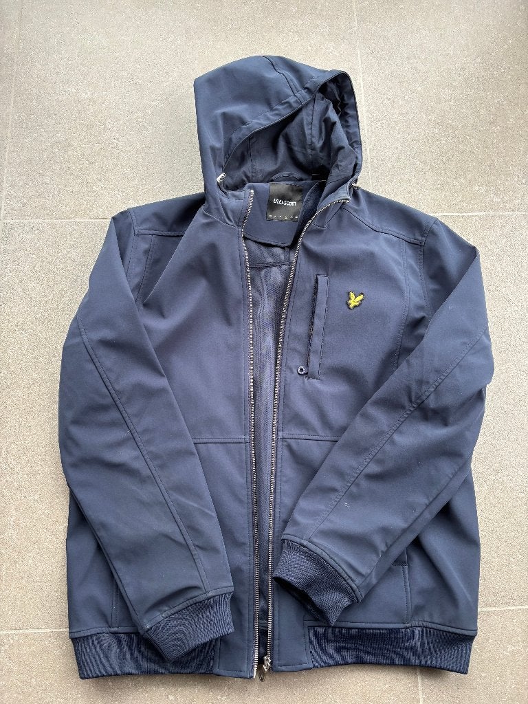 Softshell jas Lyle & Scott, Ophalen of Verzenden, Zo goed als nieuw, Maat 52/54 (L)