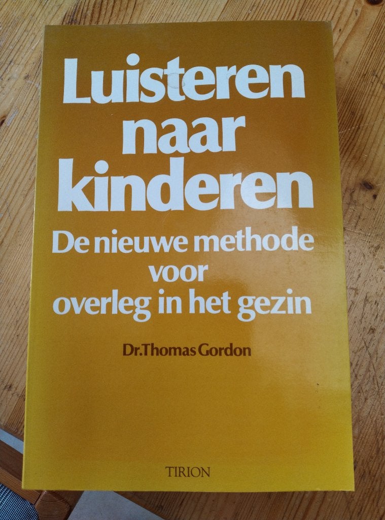 Luisteren naar kinderen, Livres, Grossesse & Éducation, Enlèvement ou Envoi, Utilisé
