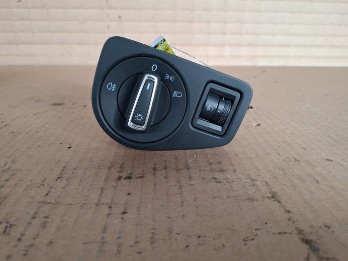 Licht Schakelaar van een Volkswagen Golf, Gebruikt, -, Volkswagen, -