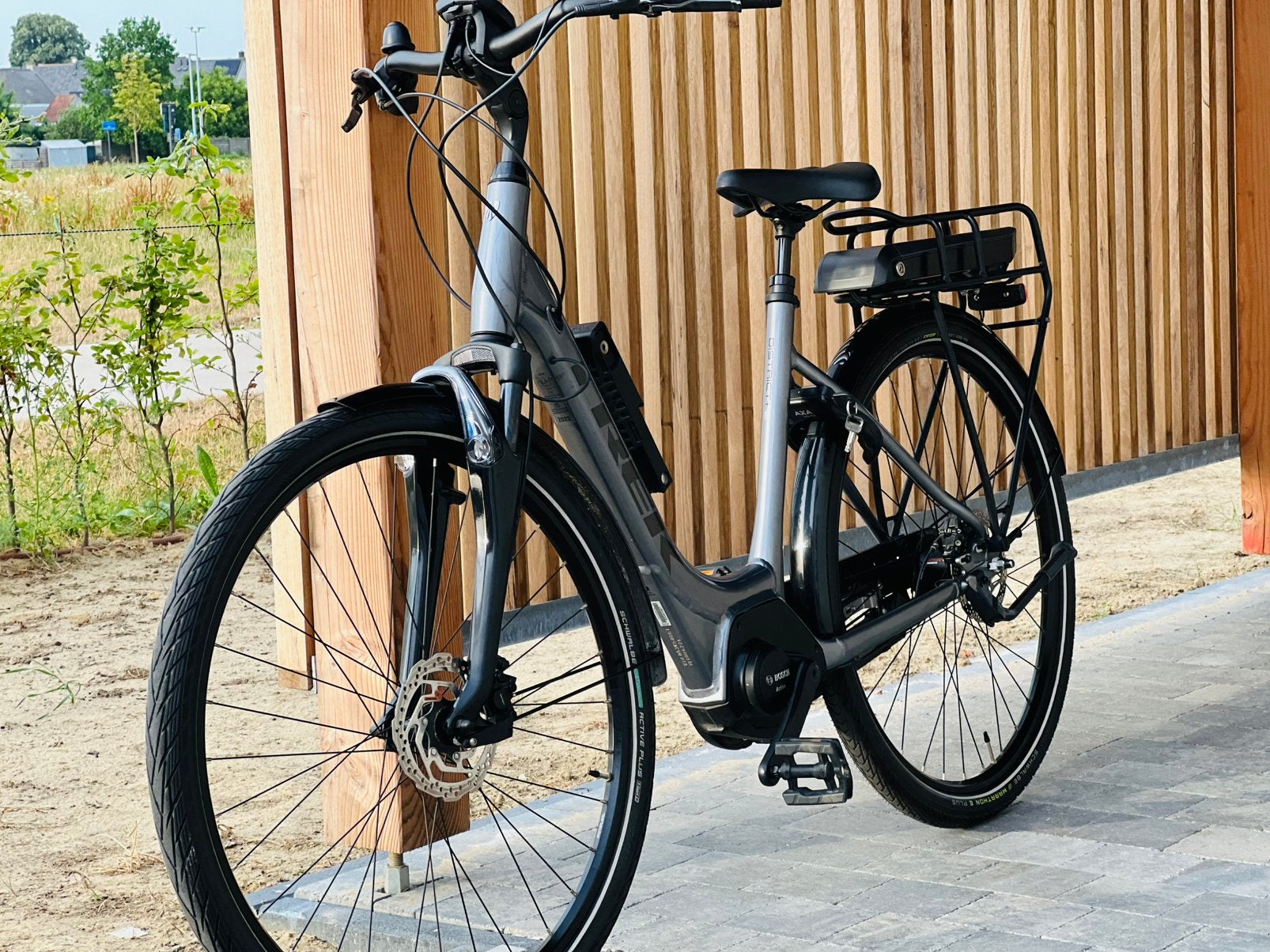Elektrische fiets Trek Dostrict,500wh- 2023, Enlèvement, Comme neuf