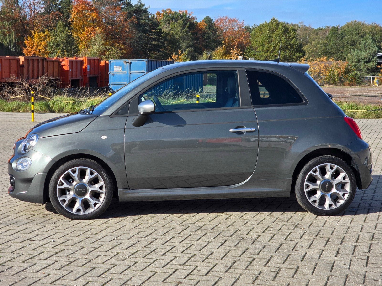 Fiat 500s hybrid bj2021 met 14.780km inc 12m garantie, Auto's, Euro 6, Bedrijf, Hybride Elektrisch/Benzine, Sportstoelen