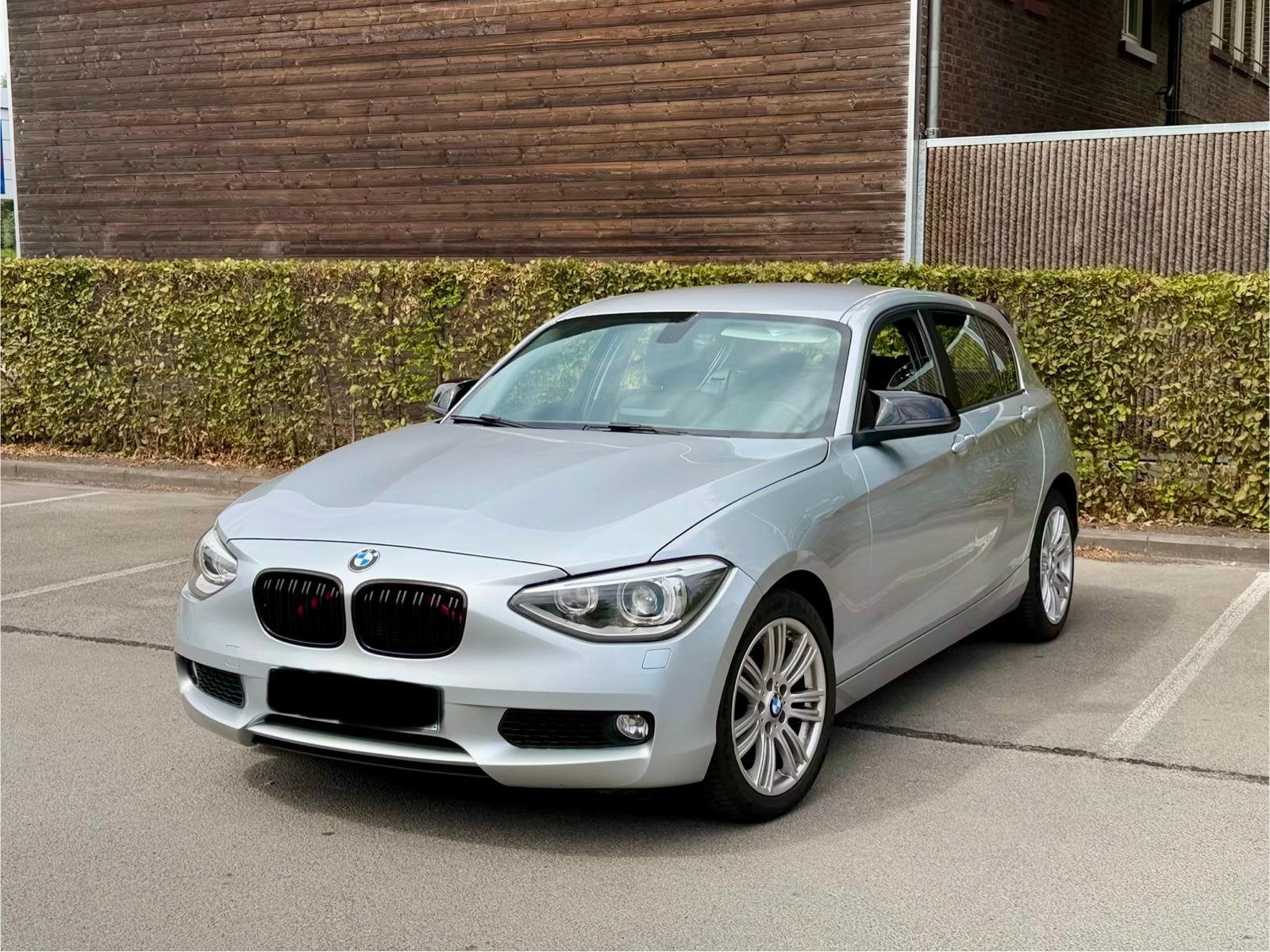 BMW 1 Reeks – Benzine – Leder – Navigatie, Autos, Cuir, Euro 5, Achat, Boîte manuelle