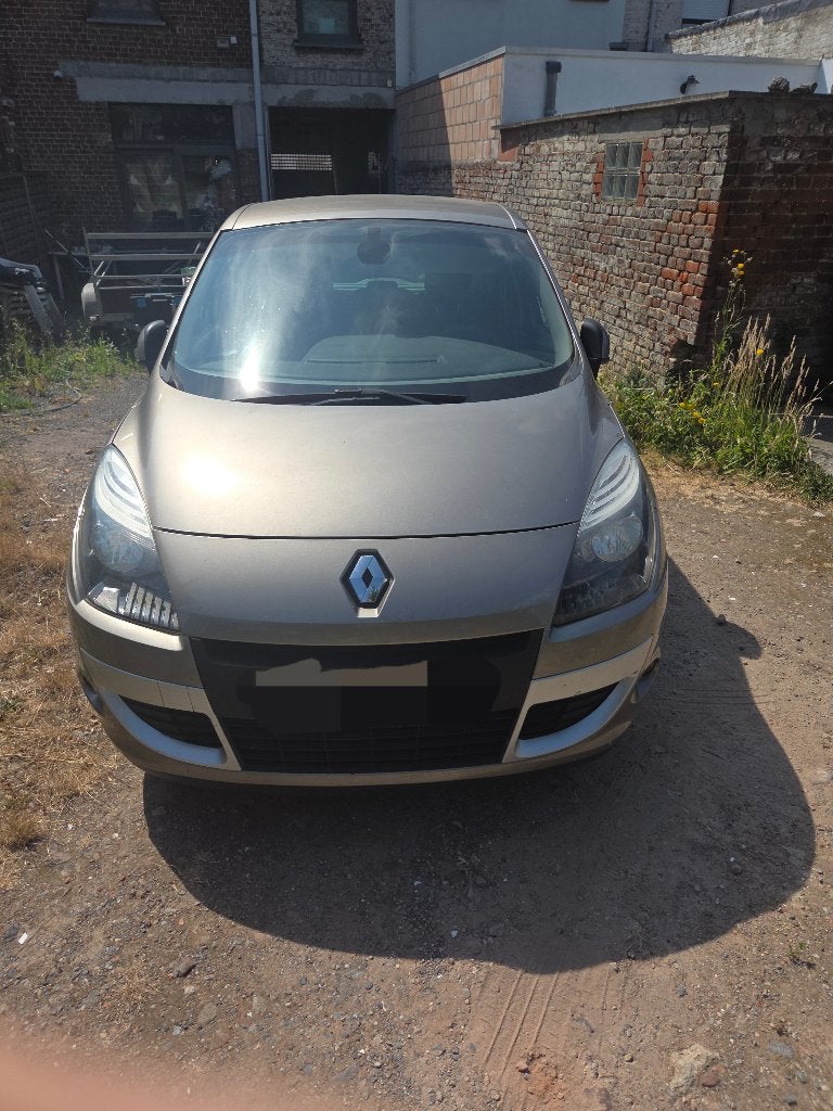 Renault scenic te koop export, Auto's, Voorwielaandrijving, Euro 5, Stof, Zwart