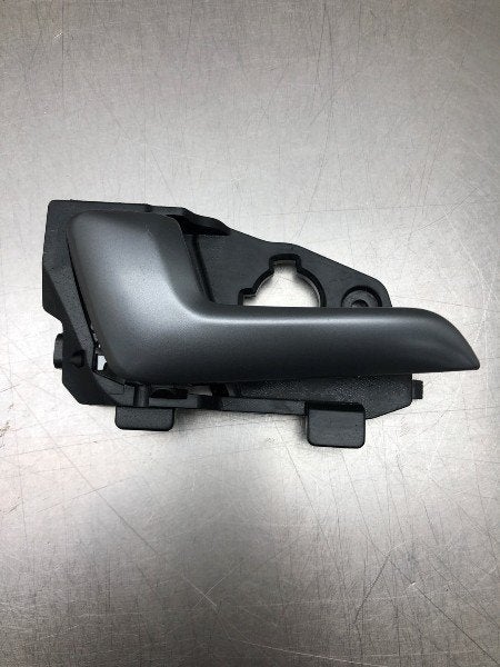 POIGNEE EXTERIEURE ARRIÈRE GAUCHE Kia Rio III (UB), Utilisé, Arrière, Kia