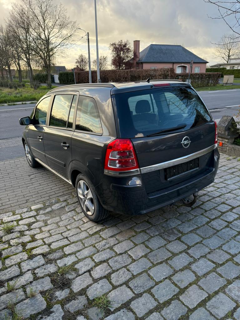Mooie Opel Zafira 1.6 benzine euro 5, Euro 5, Achat, Entreprise, Boîte manuelle