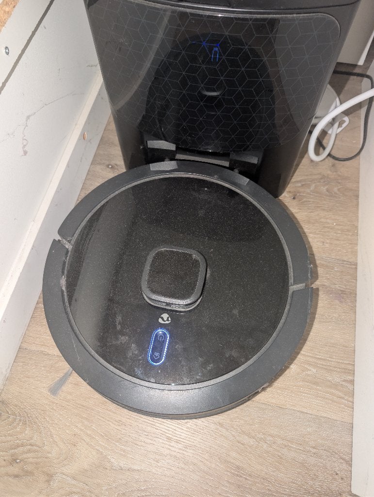 Nedis SmartLife Robotstofzuiger met dweil en stofstation, Stofzak, Gebruikt, Inclusief accessoires, Ophalen of Verzenden