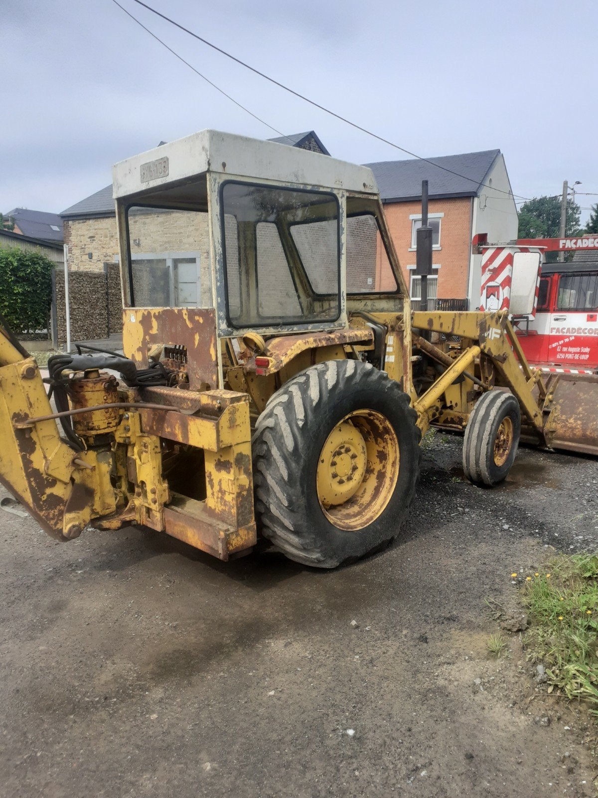 2 tractopelle massey ferguson, Enlèvement