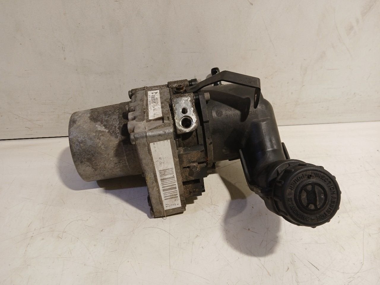 Stuurbekrachtiging pomp motor Peugeot 508, Onderdelen@venauto.nl, Van der Ven Autorecycling B.V., Gebruikt, Ettenseweg 76, 4706 PB Roosendaal, The Netherlands