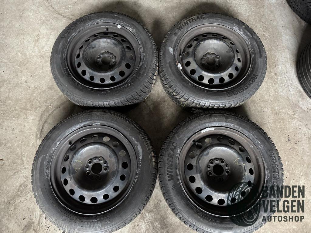 Lancia Alfa Romeo Fiat Velgen 5 x 98 7J ET27 X386 225-55-16, Auto-onderdelen, Gebruikt, -, Banden en Velgen, 225 mm